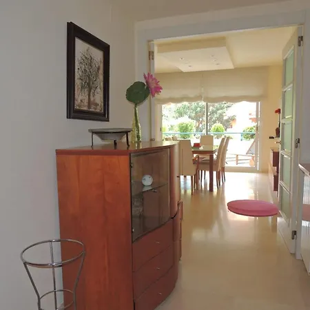 Primera Linea De Mar - * Sitges