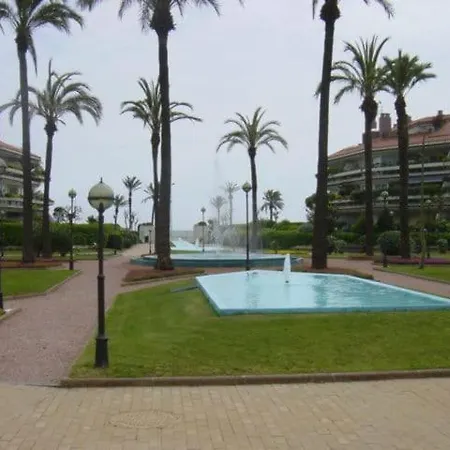 Primera Linea De Mar - Sitges